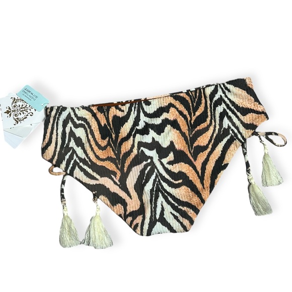 BECCA tiger print hipster bikini bottom with lace up tassel tie details size M - Picture 3 of 7